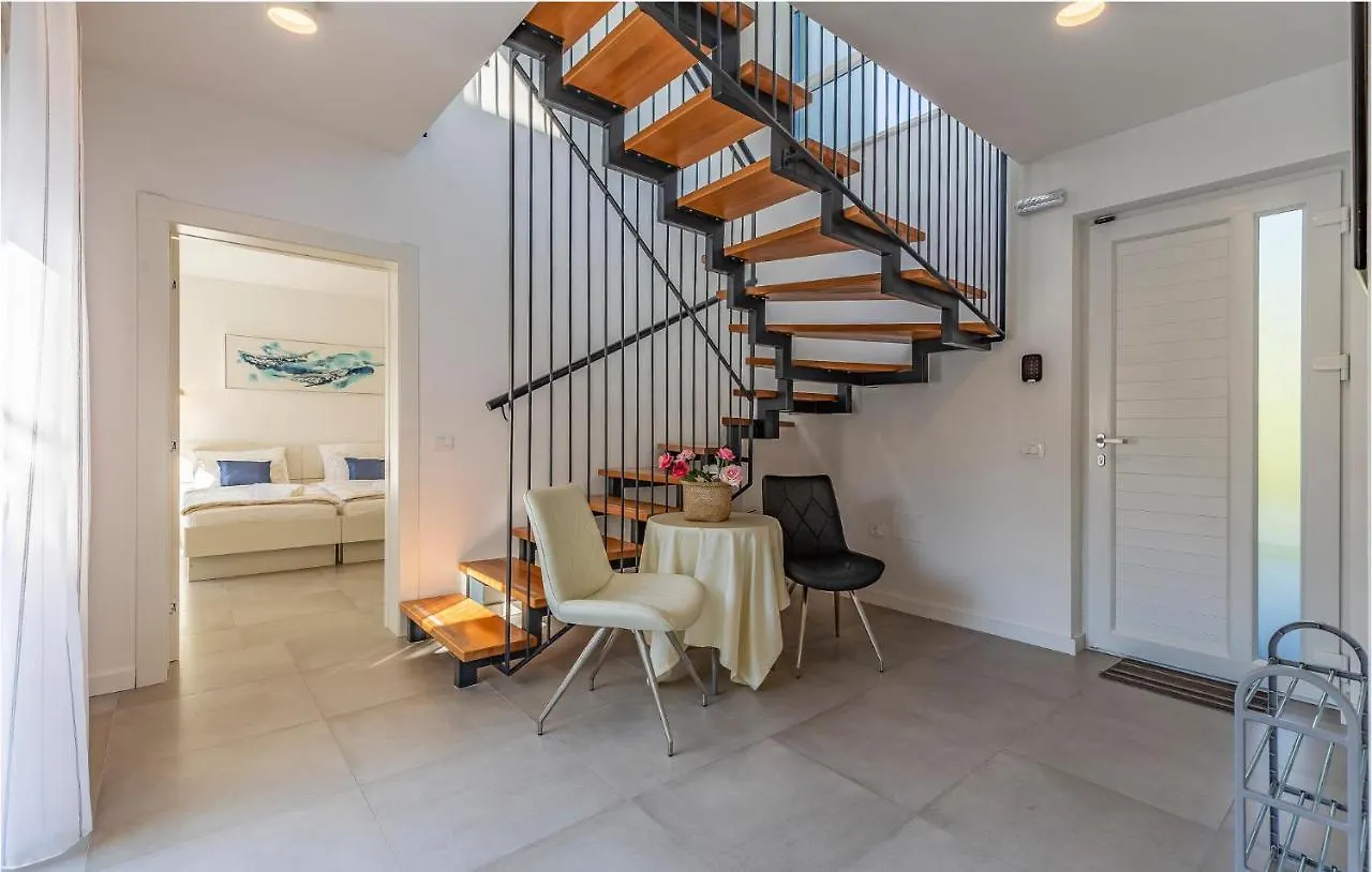 Beautiful Home In Medulin With Wifi Holiday home