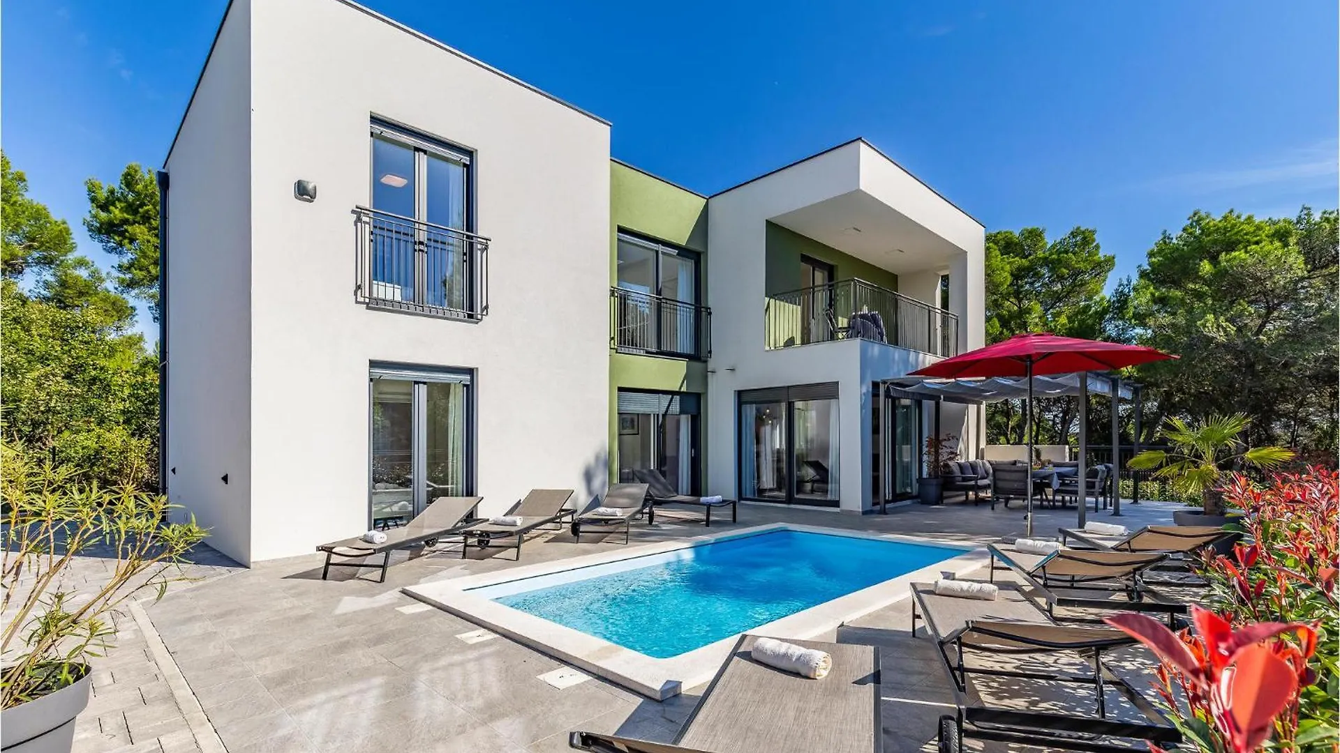 Beautiful Home In Medulin With Wifi